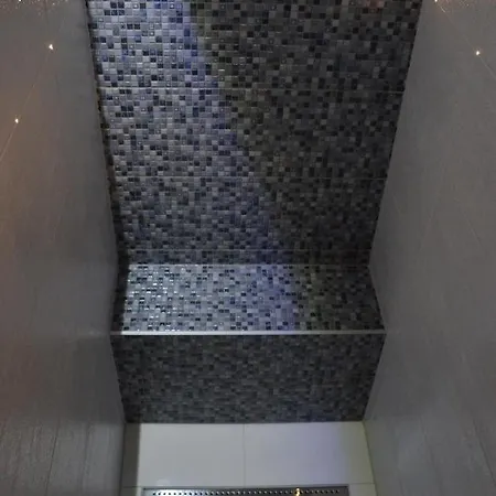 Apartment Sweet *